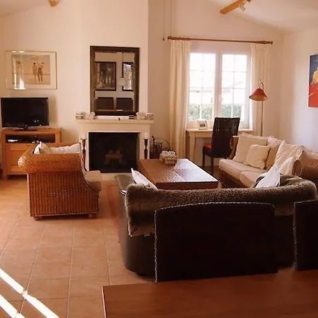 Villa With Wi-fi, In Natural Surroundings, Cleaning Included Vasles